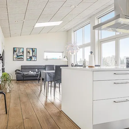 Lovely In With House Sea View * Løgstrup